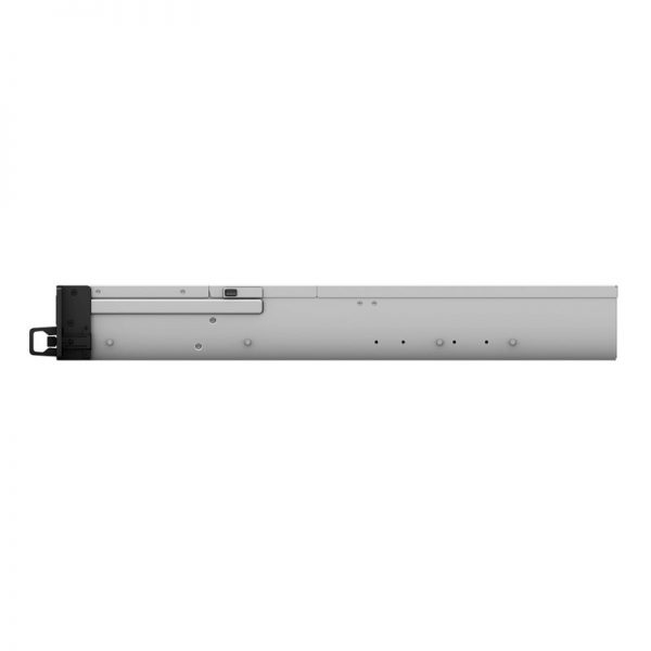 Synology-RS2418+right